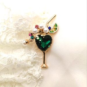 Luxury Brooch Crystal "Cocktail" (Rhinestones)